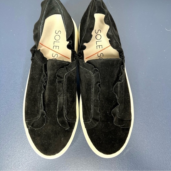 Sole Society Talexa Slip On Black Sporty Ruffle Sneaker Size 6 - Picture 9 of 14